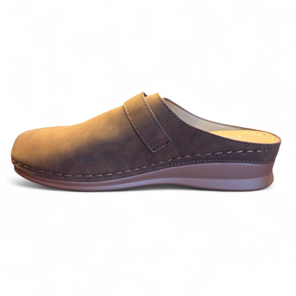 Tan Clogs Slip-on Mules with Buckle Strap Detail EU Size 42 US 10 NEW W/Out Box - Picture 7 of 13